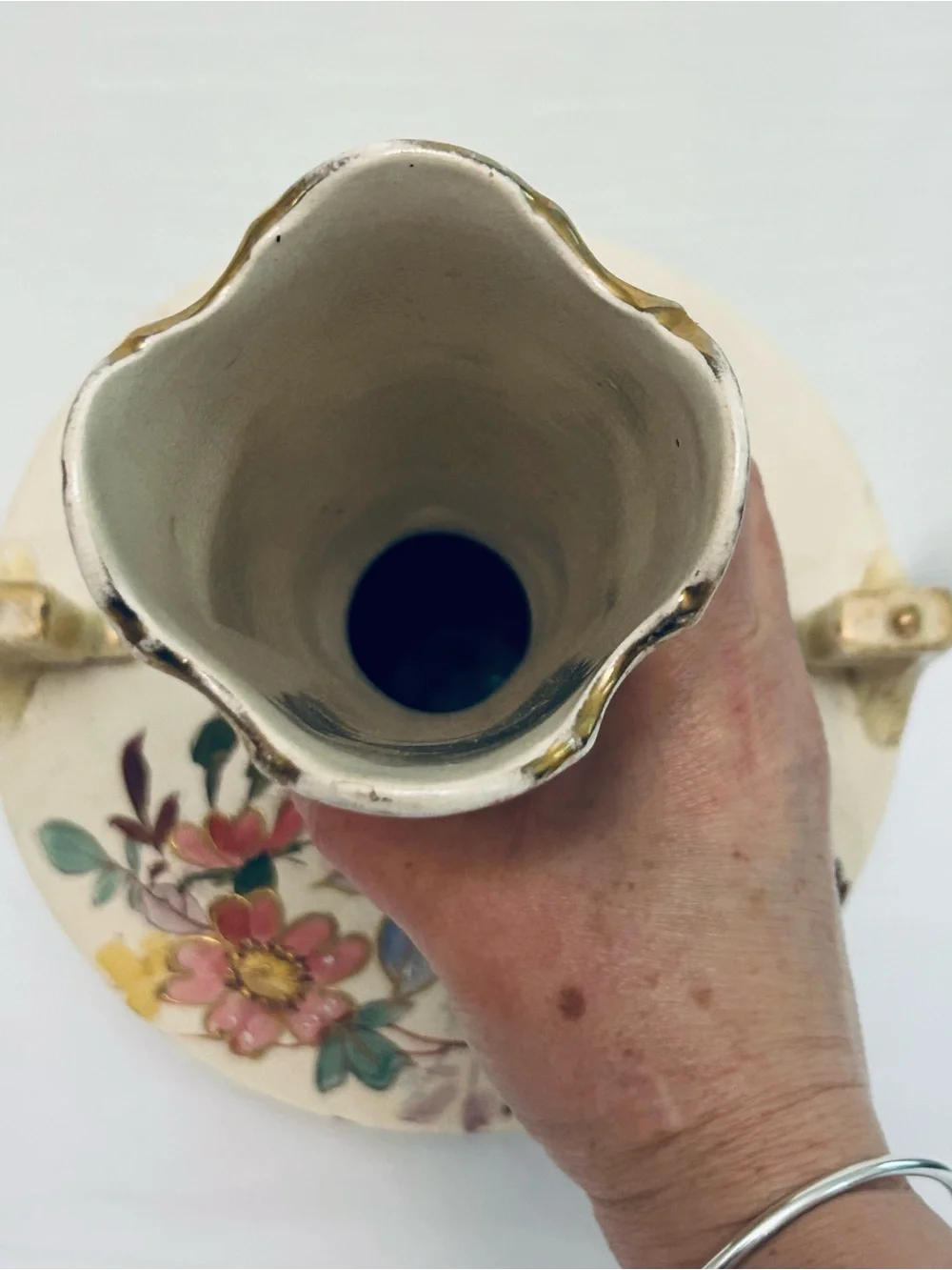 Antique Hand-Painted Floral Ceramic Vase in Cream and‎ Gold